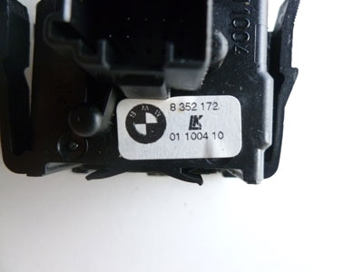 1997 BMW 528i E39 - Steering Column Blinker Turn Signal Switch Controls 83521725